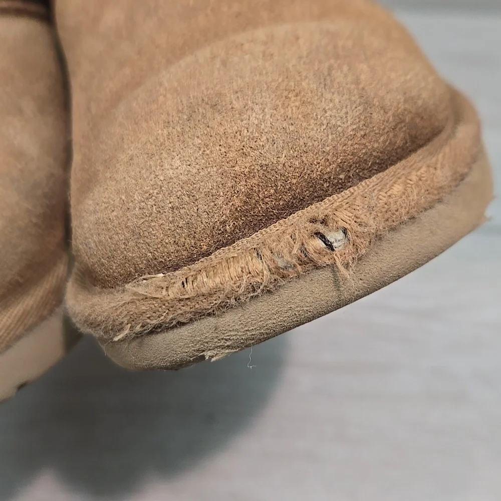 Ugg Australia Youth Cozy Chestnut Suede Shearling Slip-On Clogs Sz 4